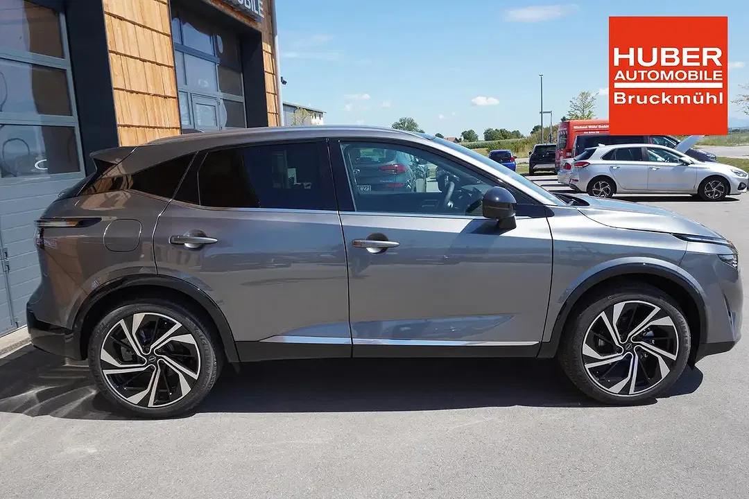 Nissan Qashqai 1.3 DIG-T MHEV Tekna+ - Thumbnail 4