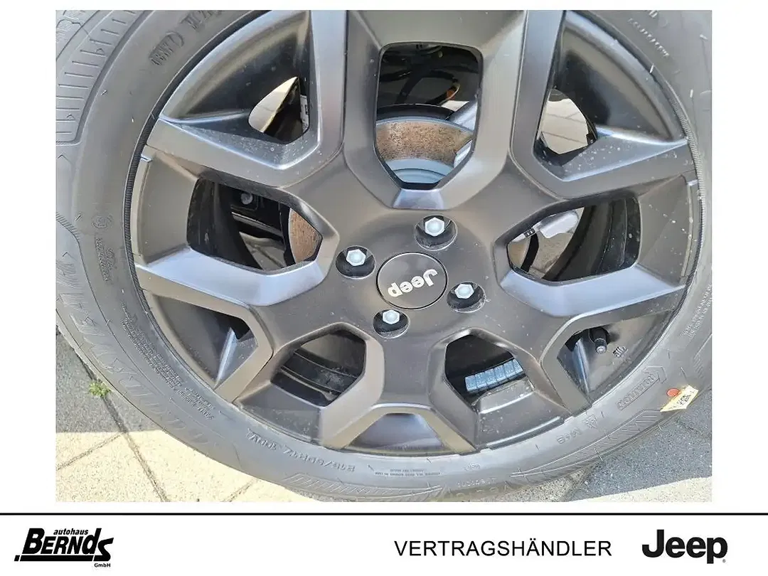Jeep Avenger 1.2 T3 MHEV e-Hybrid AUT Edition - Thumbnail 9