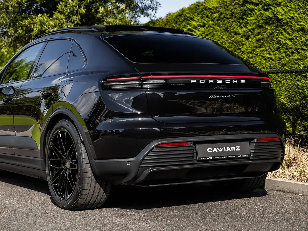 Porsche Macan - Thumbnail 26