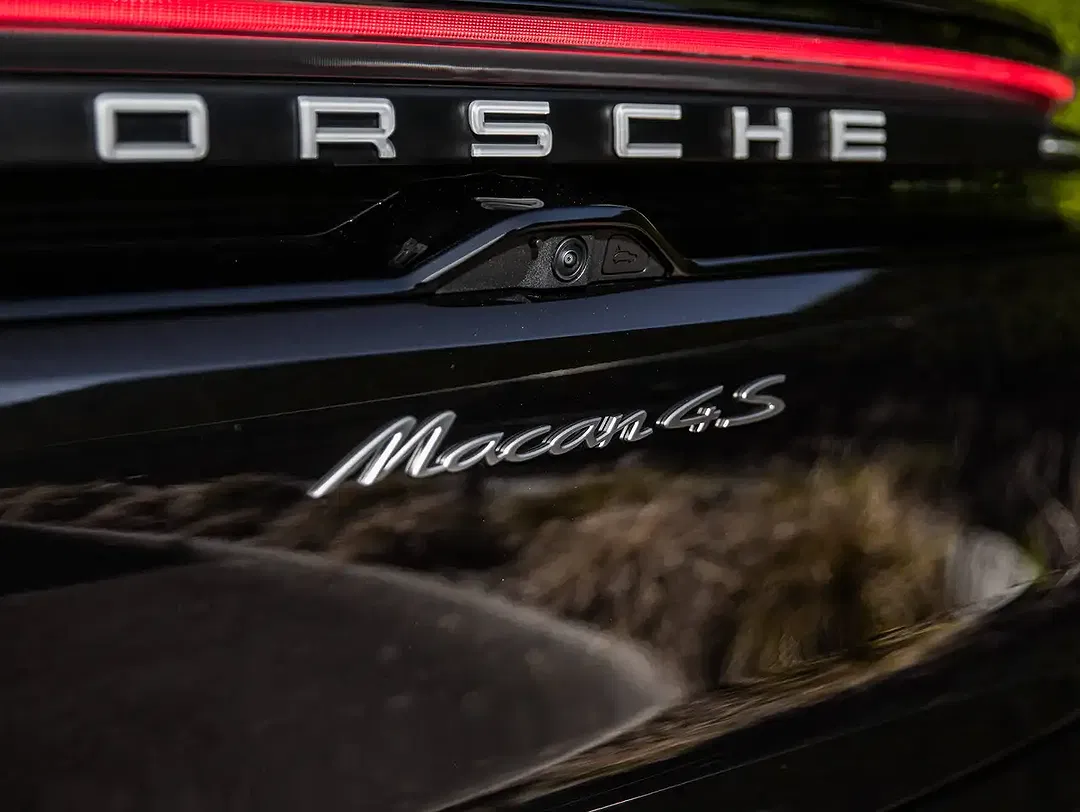 Porsche Macan - Thumbnail 28