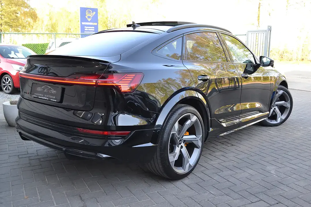 Audi SQ8 e-tron Sportback - foto 2