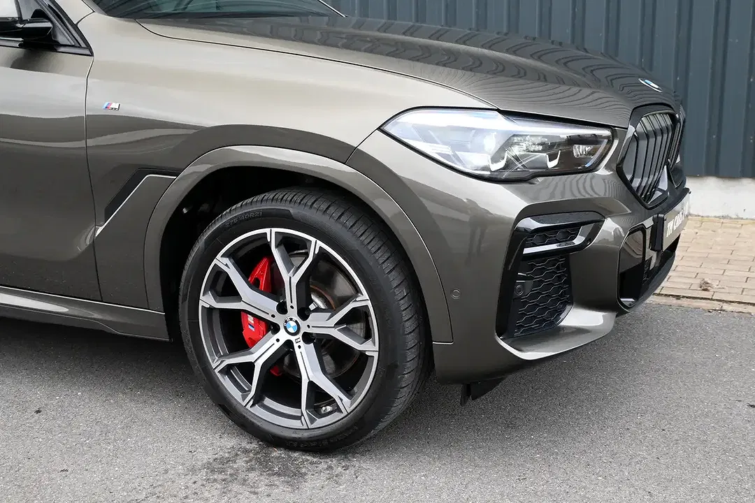 BMW X6 - Thumbnail 5