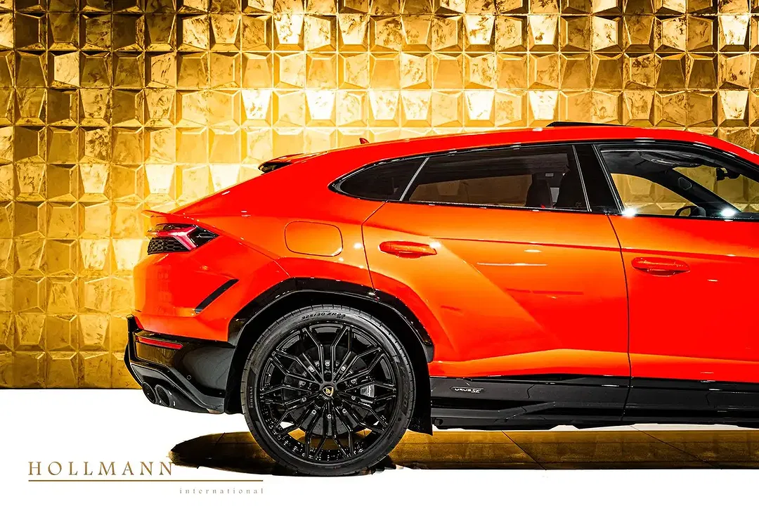 Lamborghini Urus SE - Thumbnail 11