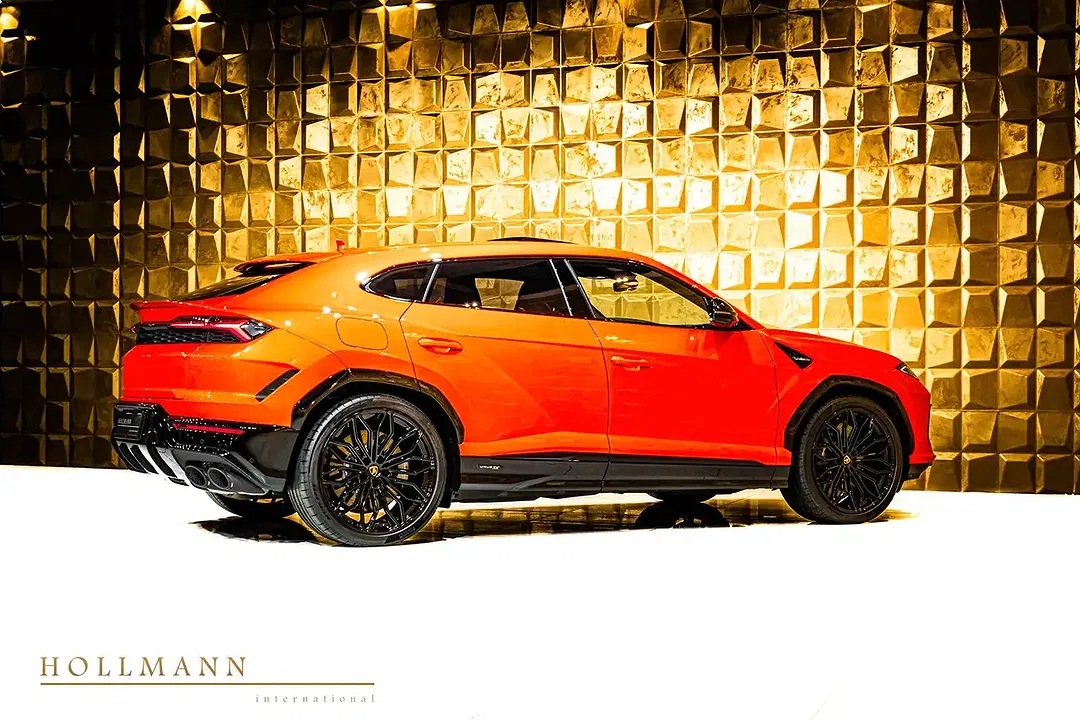 Lamborghini Urus SE - Thumbnail 9
