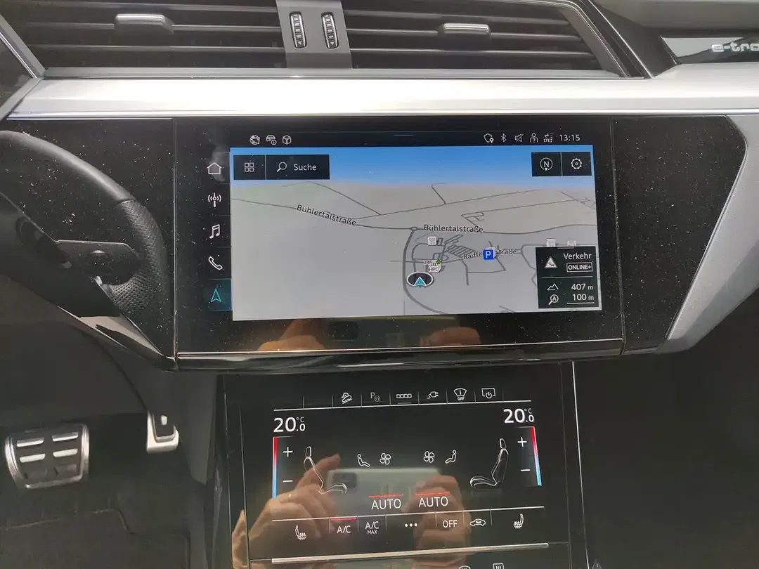 Audi Q8 e-tron 55 quattro S line - Thumbnail 12