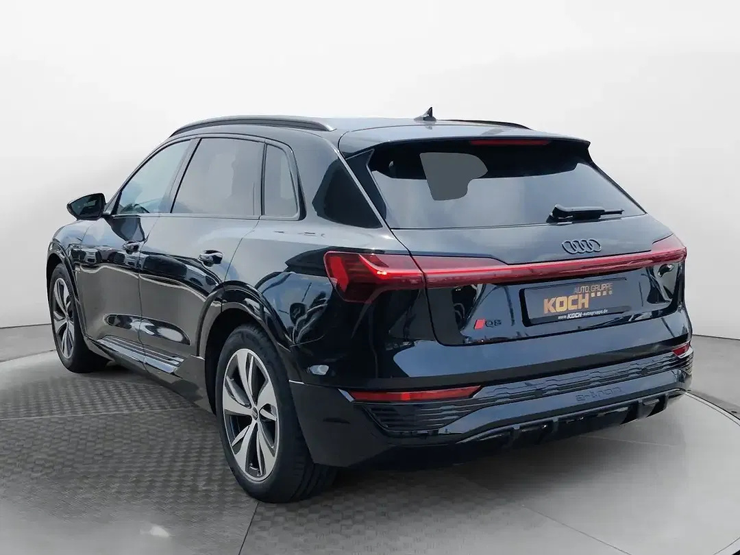 Audi Q8 e-tron 55 quattro S line - Thumbnail 6
