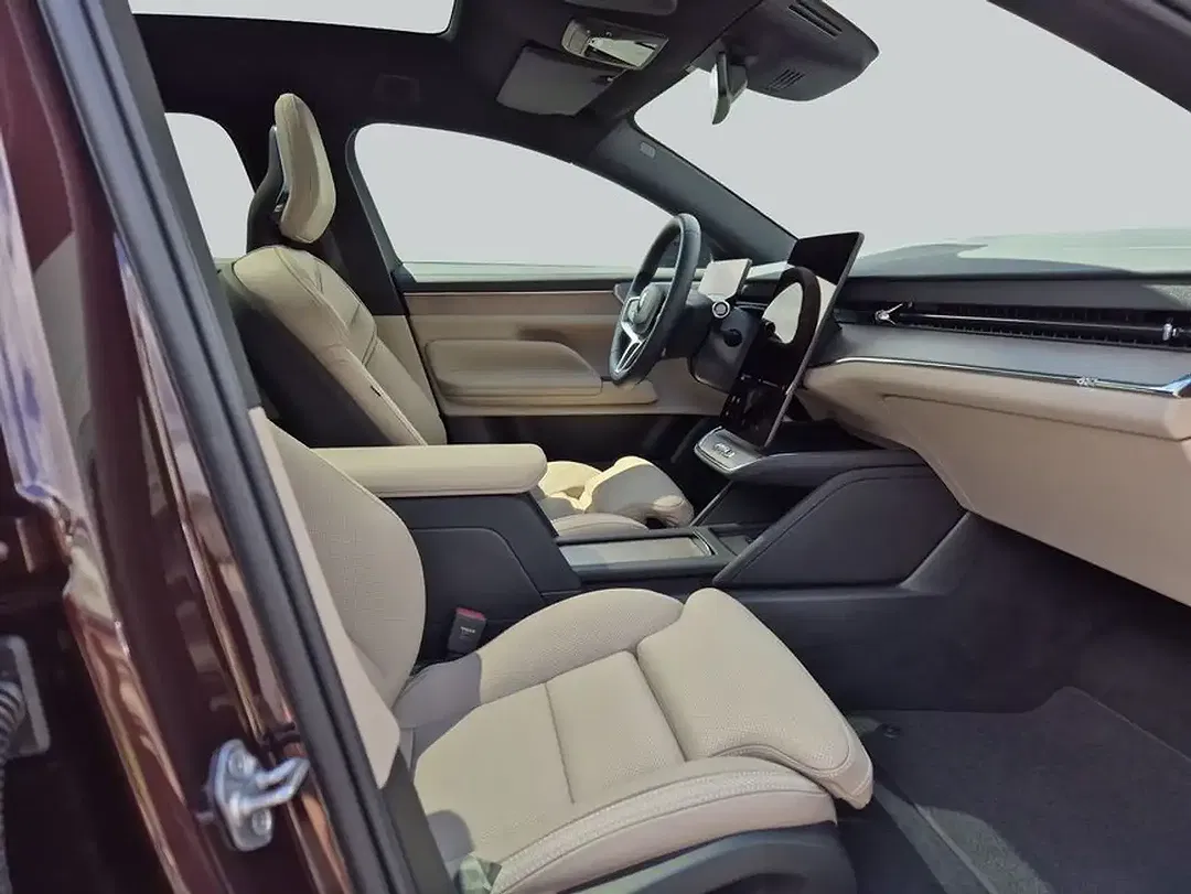 Volvo ES90 Single Motor Ultra - Thumbnail 13