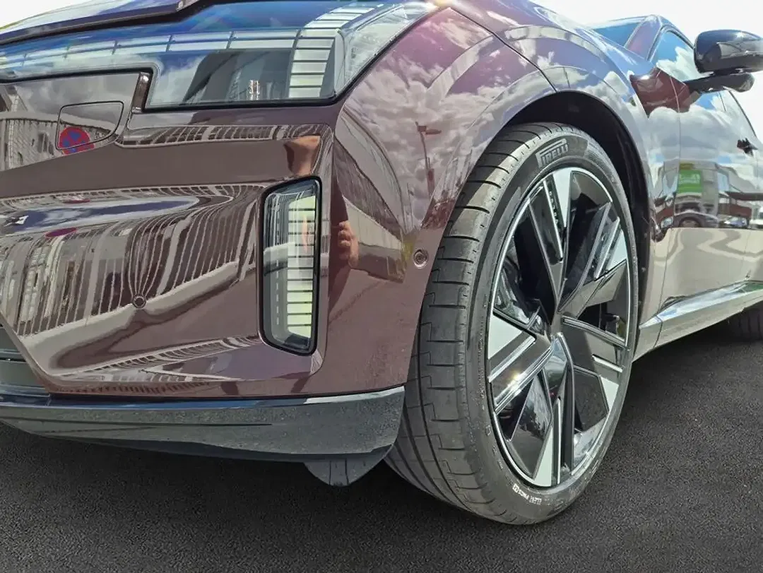 Volvo ES90 Single Motor Ultra - Thumbnail 7