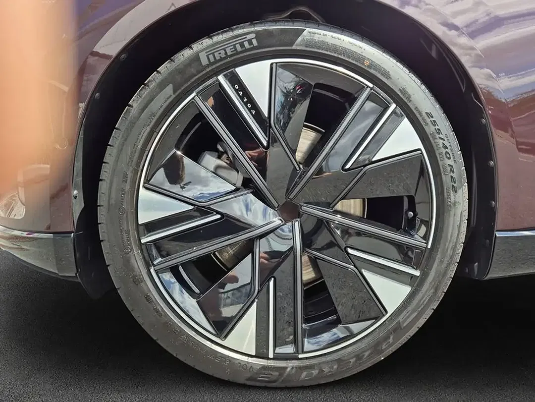 Volvo ES90 Single Motor Ultra - Thumbnail 8