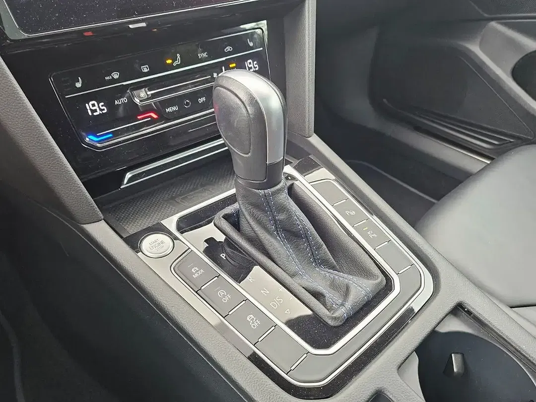 Volkswagen Arteon R-Line Shooting Brake - Thumbnail 12