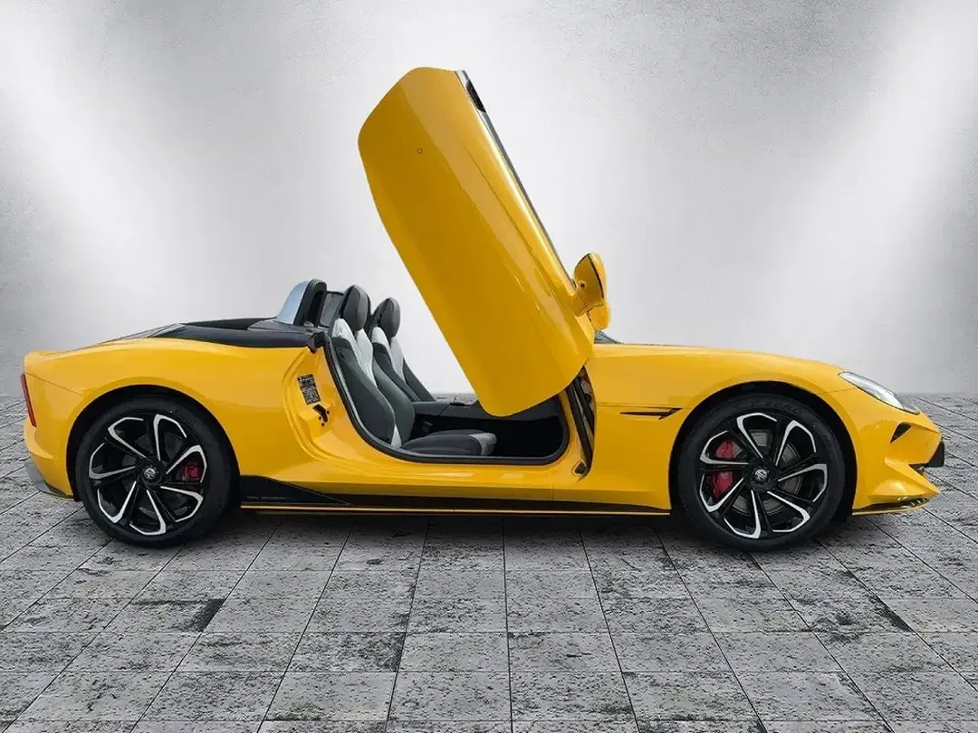 MG Cyberster Xpower - Thumbnail 6