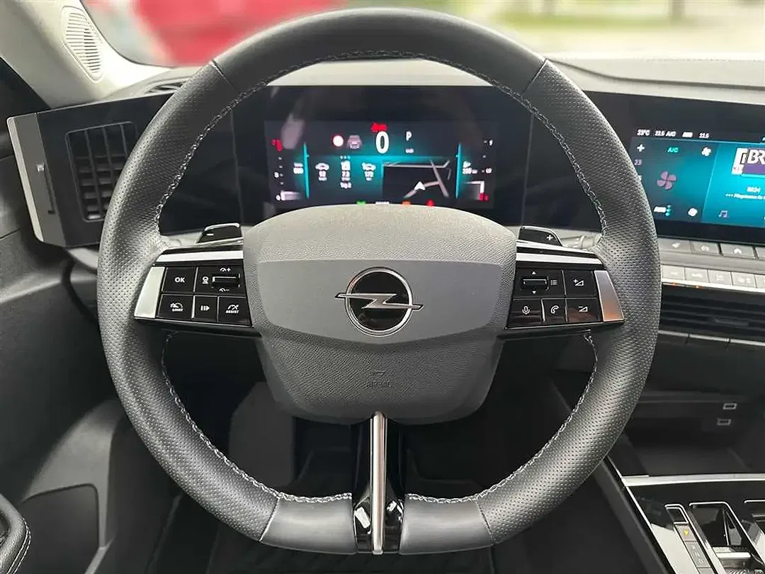 Opel Astra AUT - Thumbnail 13