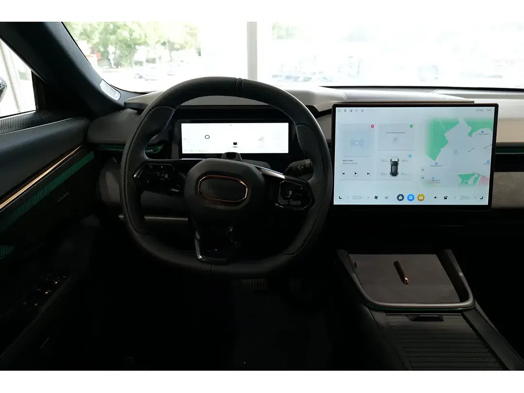 Lynk & Co 08 - Thumbnail 11