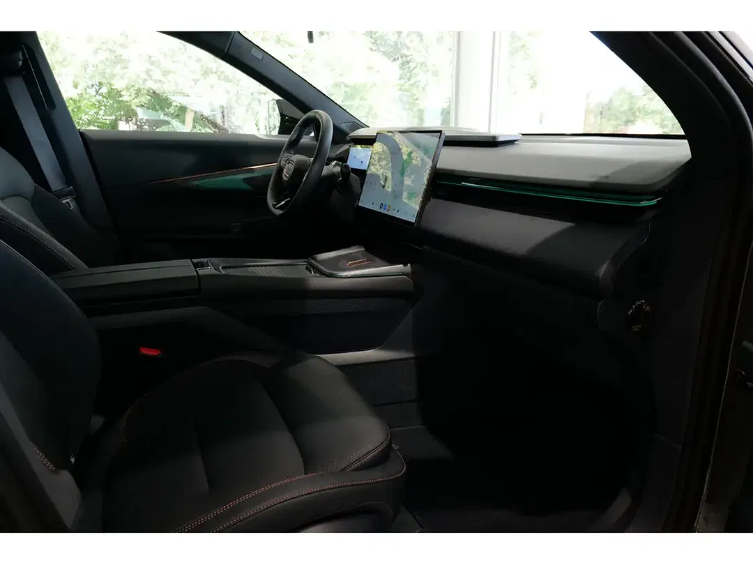 Lynk & Co 08 - Thumbnail 14