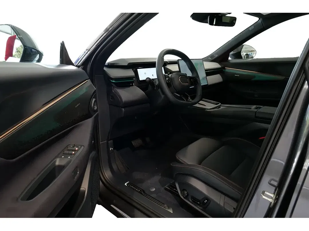 Lynk & Co 08 - Thumbnail 8