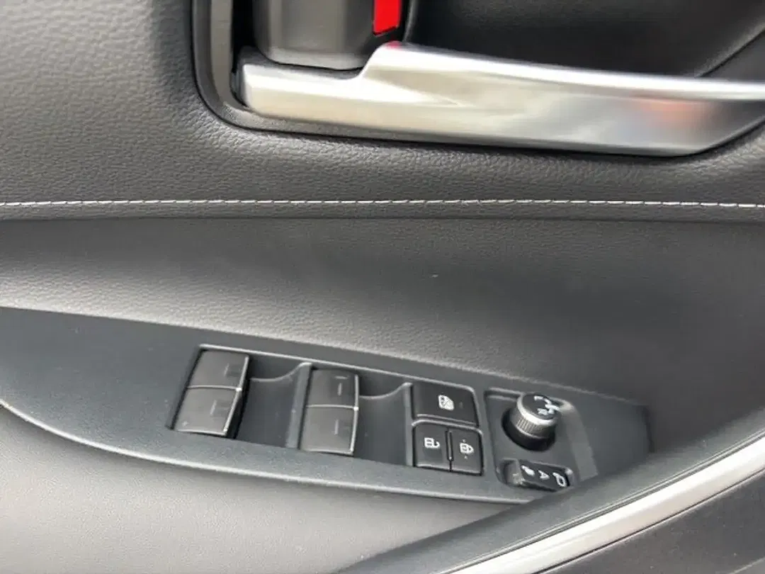 Suzuki Swace Hybrid 1.8 - Thumbnail 14