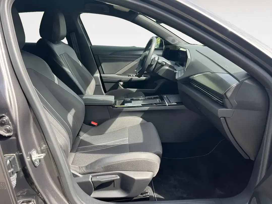 Opel Astra 1.2 Turbo GS - Thumbnail 13