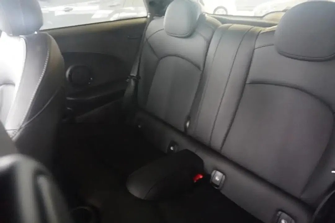 MINI Cooper 1.5 - Thumbnail 8