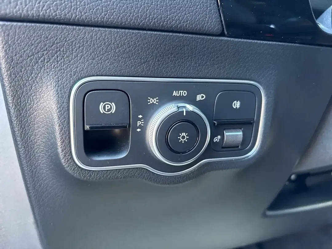 Mercedes-Benz GLA 200 Progressive - Thumbnail 14