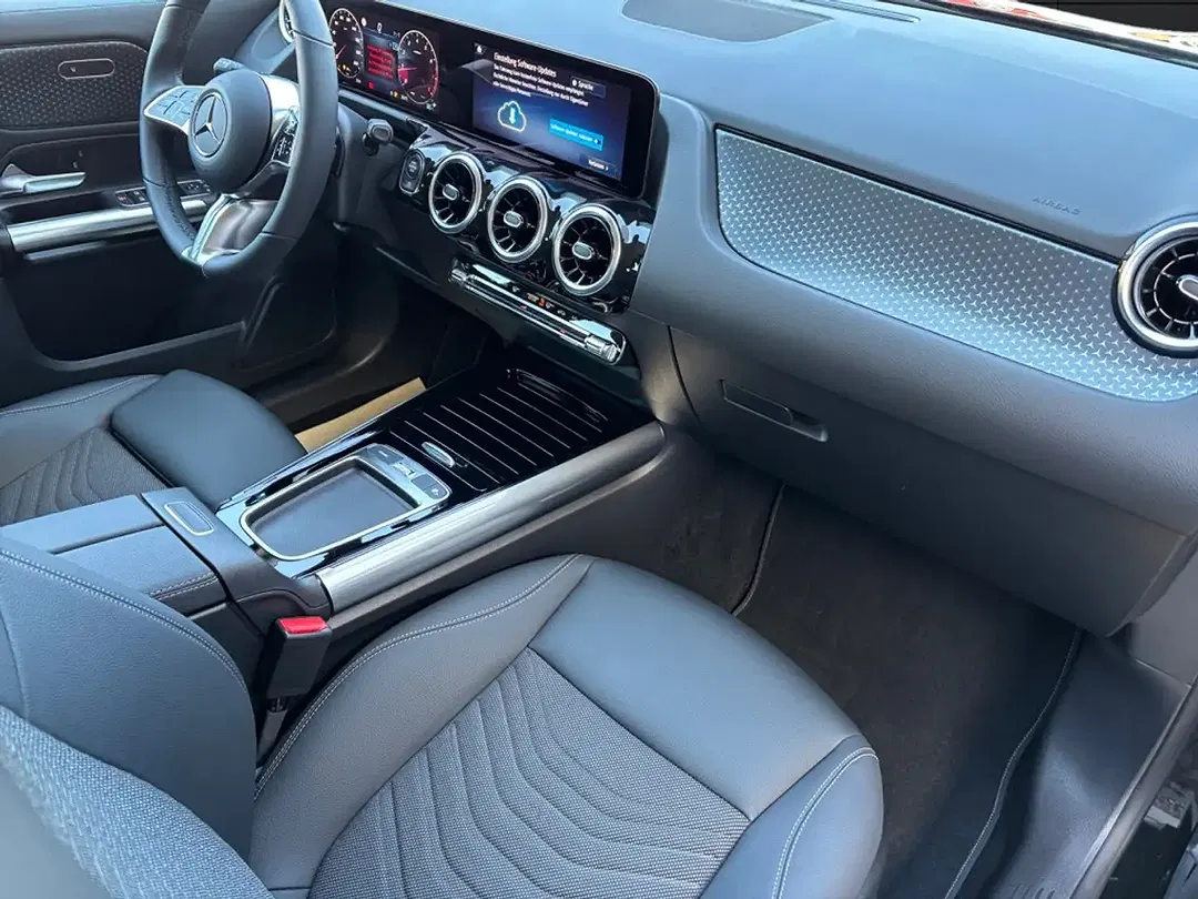 Mercedes-Benz GLA 200 Progressive - Thumbnail 6