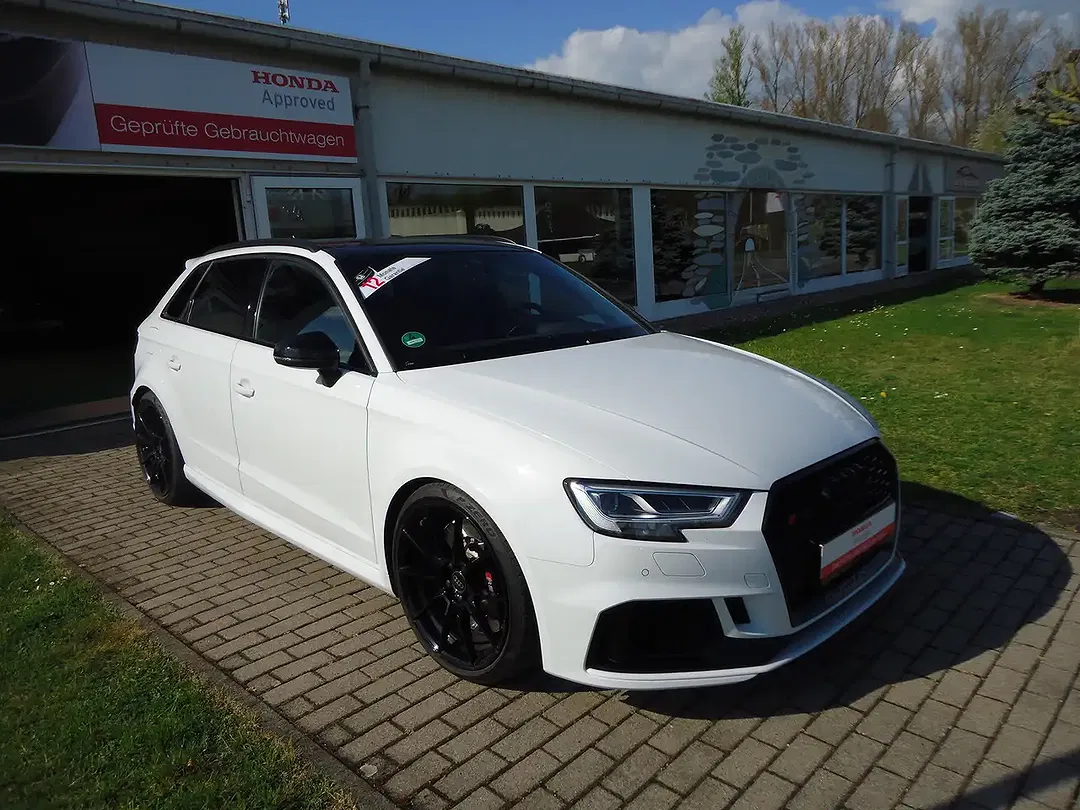 Audi RS3 2.5 TFSI quattro - foto 1