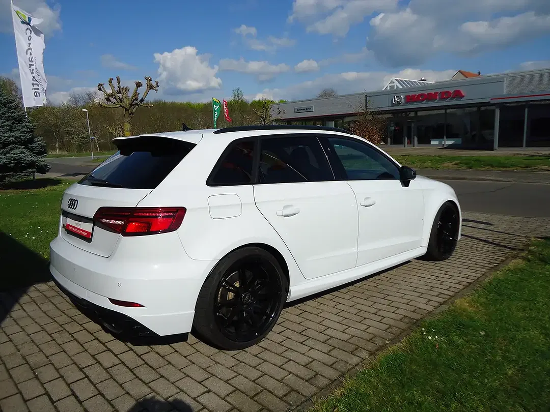 Audi RS3 2.5 TFSI quattro - Thumbnail 9