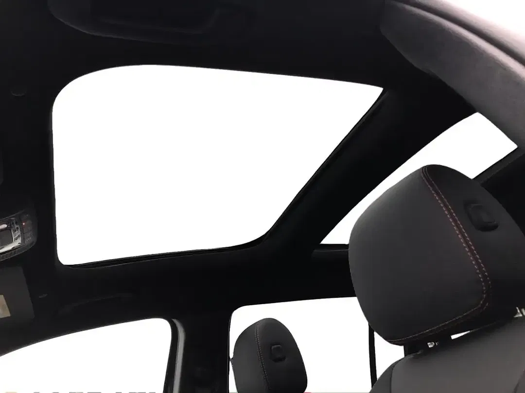 Mercedes-Benz GLB 220 4MATIC - Thumbnail 13