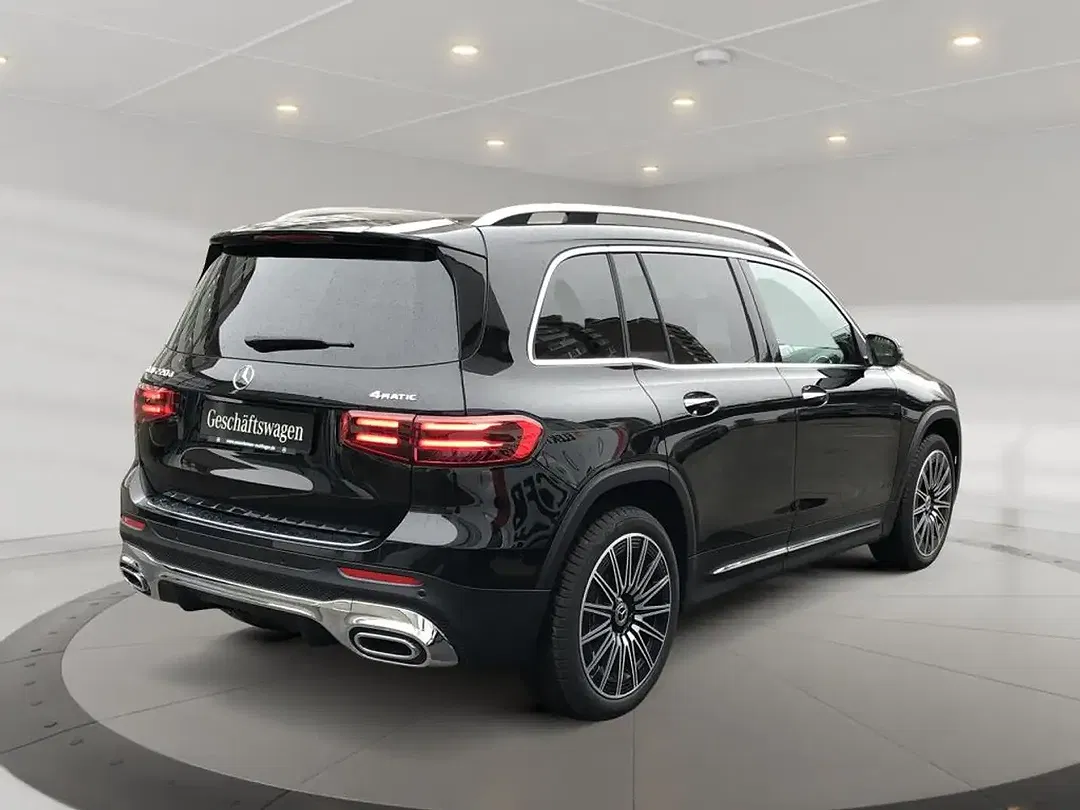Mercedes-Benz GLB 220 4MATIC - foto 2