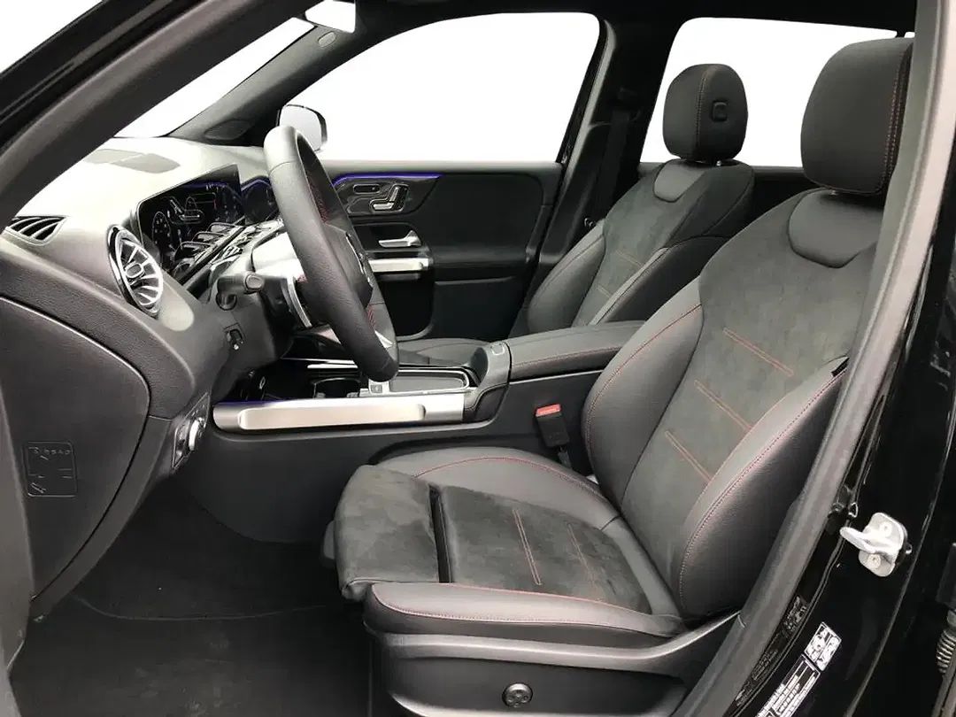 Mercedes-Benz GLB 220 4MATIC - Thumbnail 5