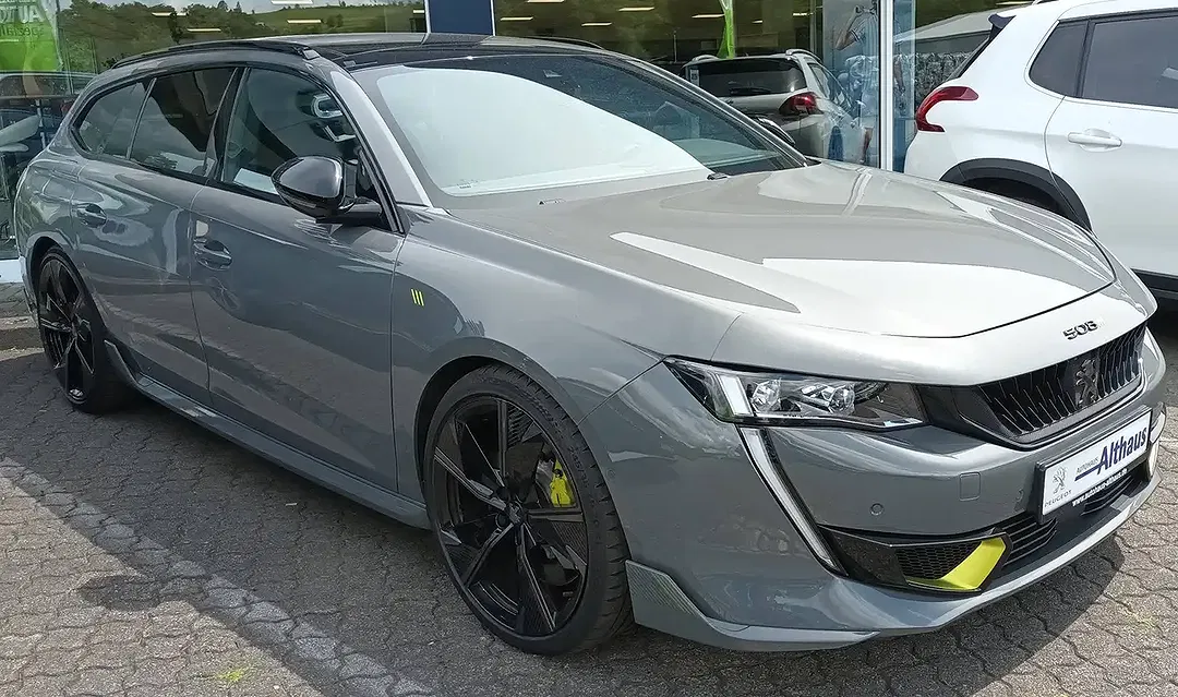 Peugeot 508 e-EAT8 PHEV Hybrid4 SW - Thumbnail 4