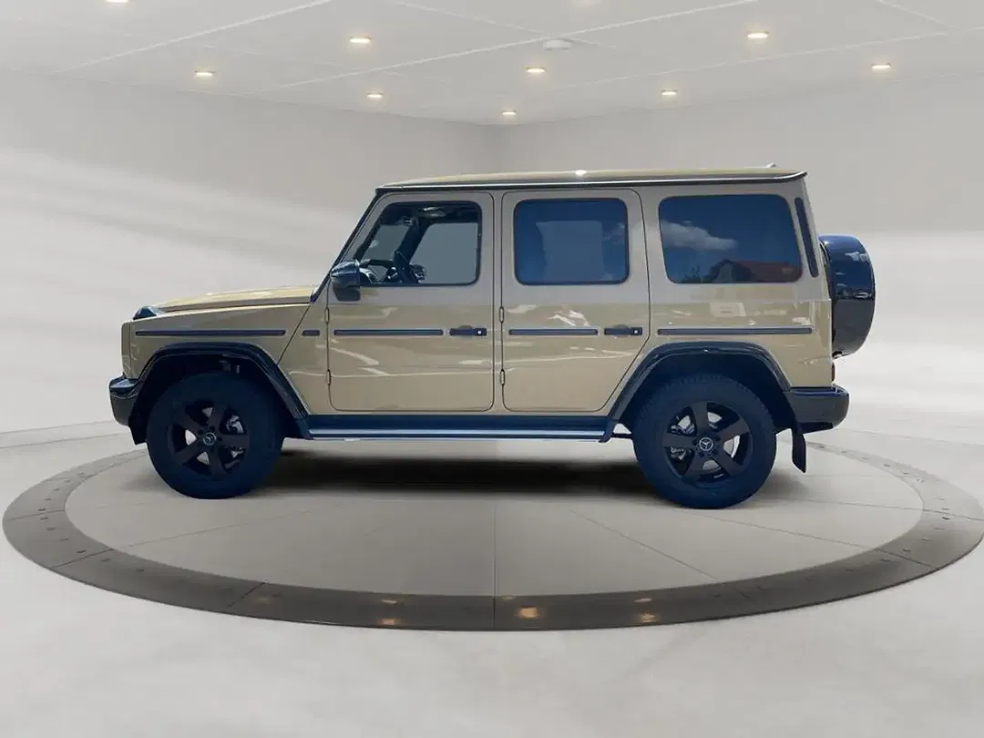 Mercedes-Benz G 450 MBUX Night - Thumbnail 3