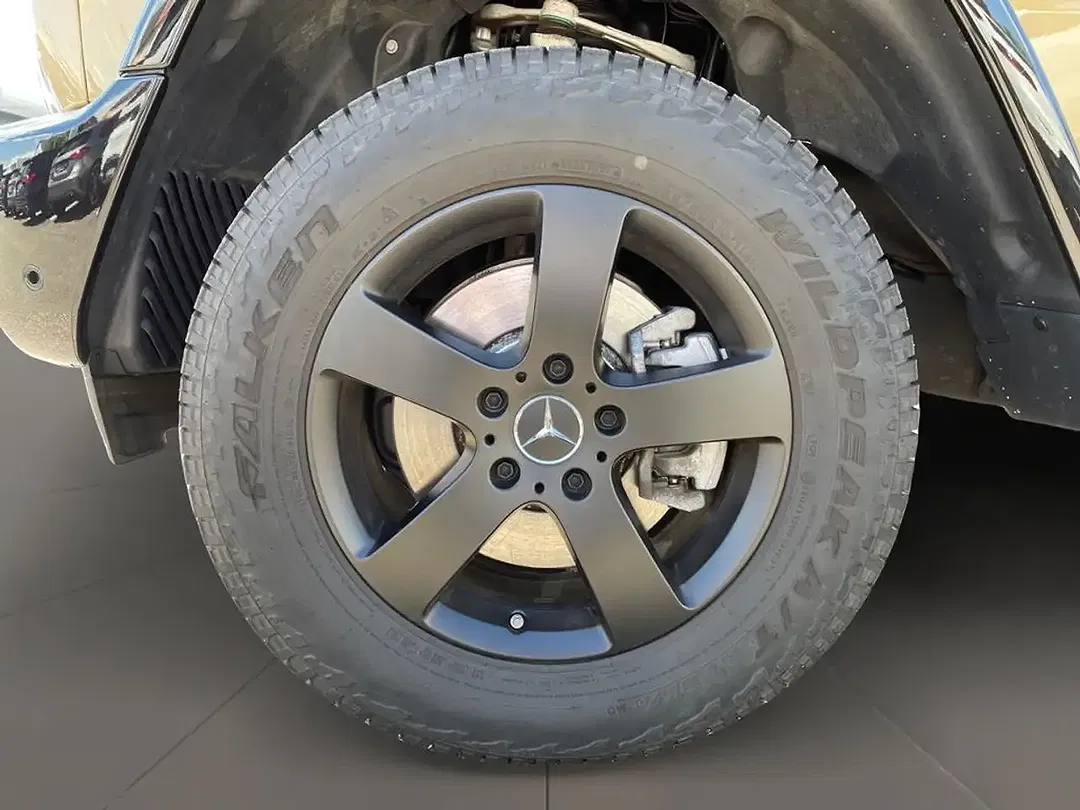 Mercedes-Benz G 450 MBUX Night - Thumbnail 6