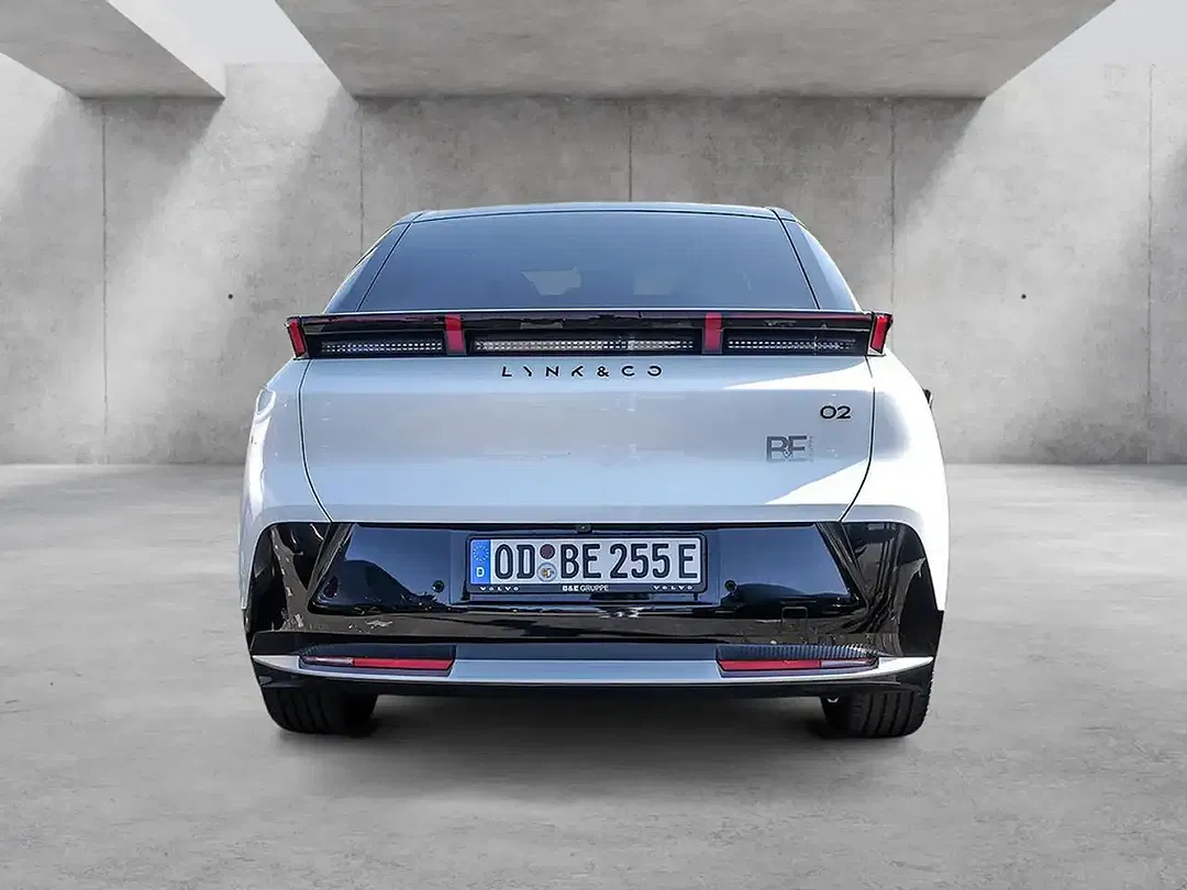 Lynk & Co 02 - Thumbnail 5