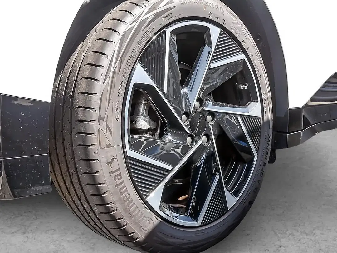 Lynk & Co 02 - Thumbnail 6