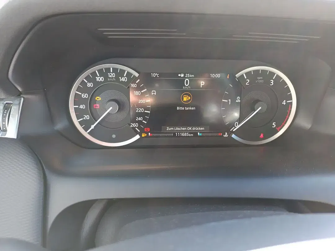 Land Rover Discovery 4x4 Sport S - Thumbnail 10