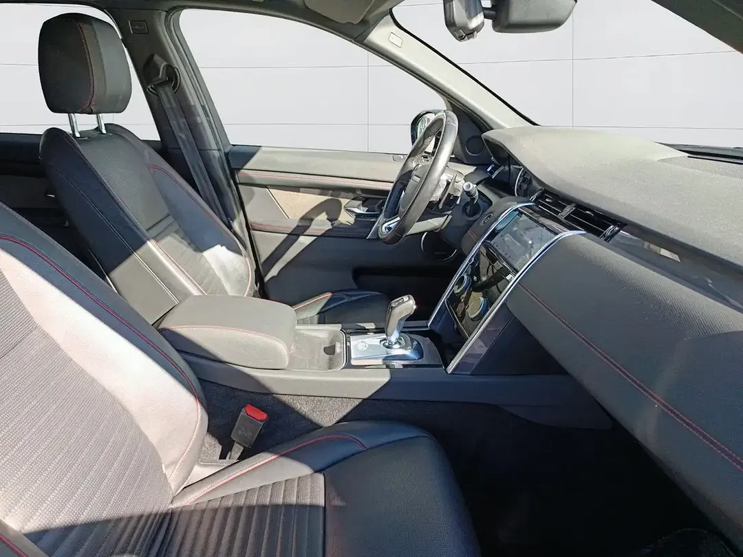 Land Rover Discovery 4x4 Sport S - Thumbnail 12