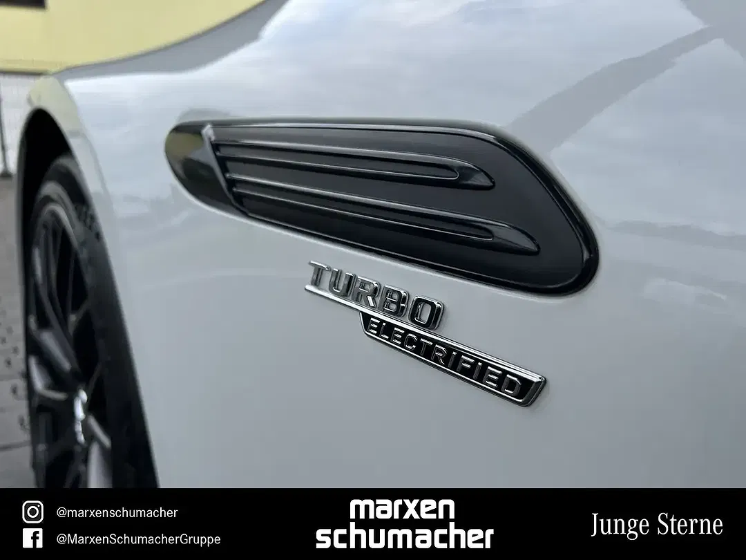Mercedes-Benz SL 43 AMG - Thumbnail 8