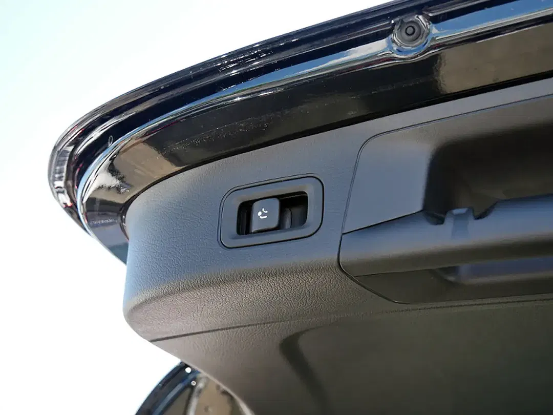 Mercedes-Benz GLA 250 AMG - Thumbnail 13