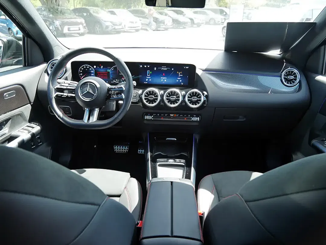 Mercedes-Benz GLA 250 AMG - Thumbnail 9