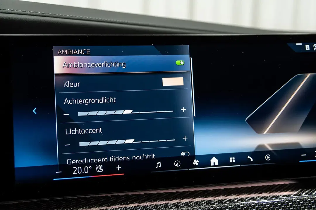 BMW i7 xDrive M Sport Pro Individual - Thumbnail 19