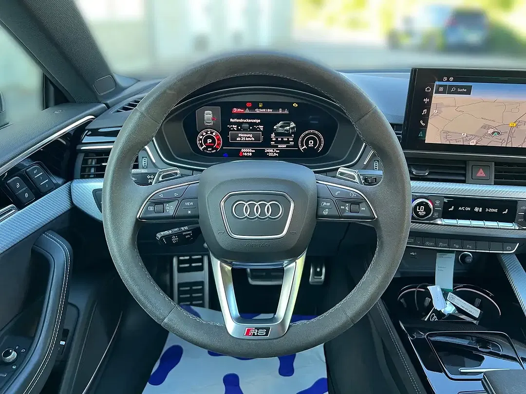 Audi RS5 quattro RS Sportback - Thumbnail 13