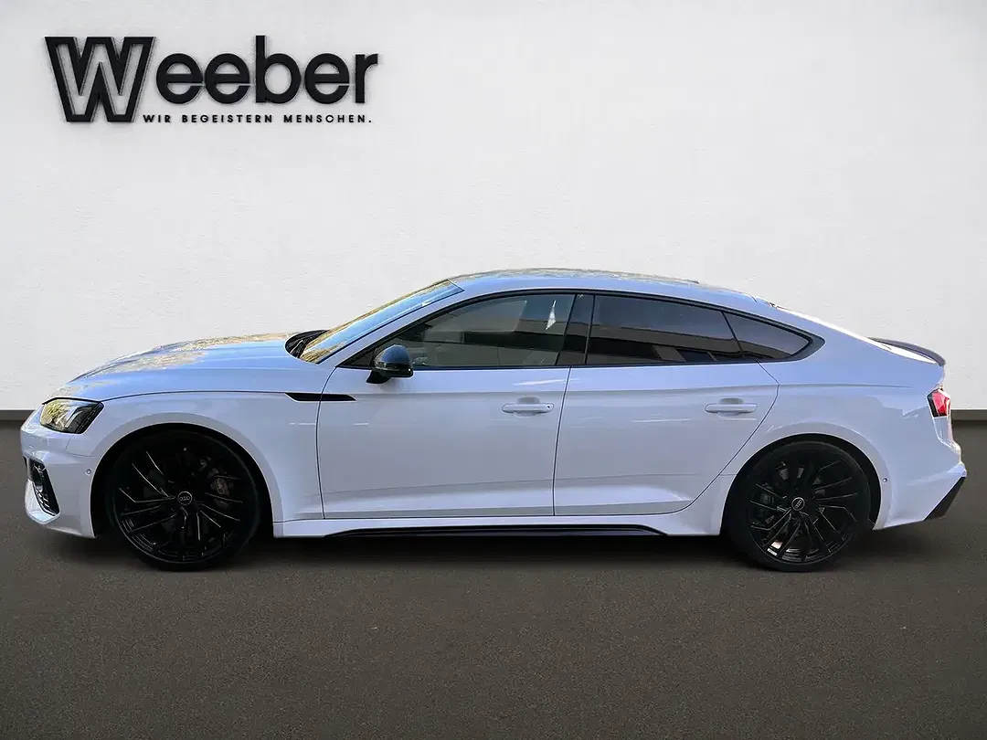 Audi RS5 quattro RS Sportback - Thumbnail 3
