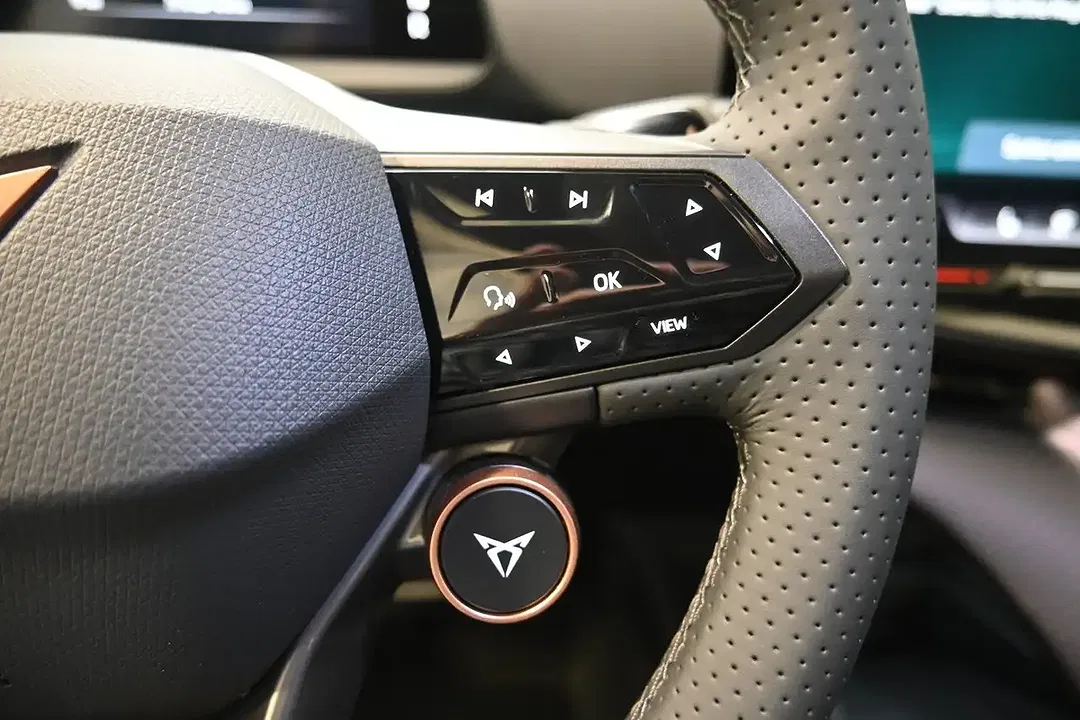 CUPRA Tavascan 4Drive VZ - Thumbnail 5
