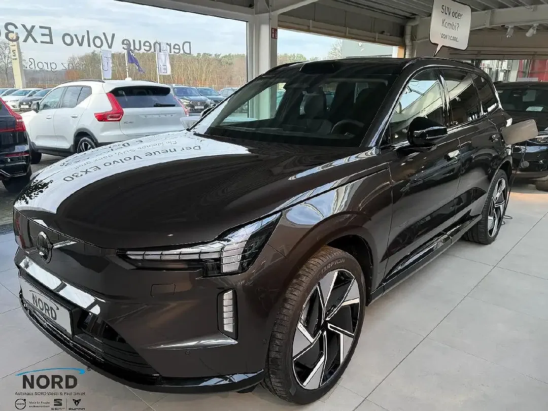 Volvo EX90 eAWD Performance Ultra - foto 2