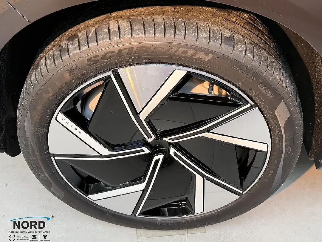 Volvo EX90 eAWD Performance Ultra - Thumbnail 5