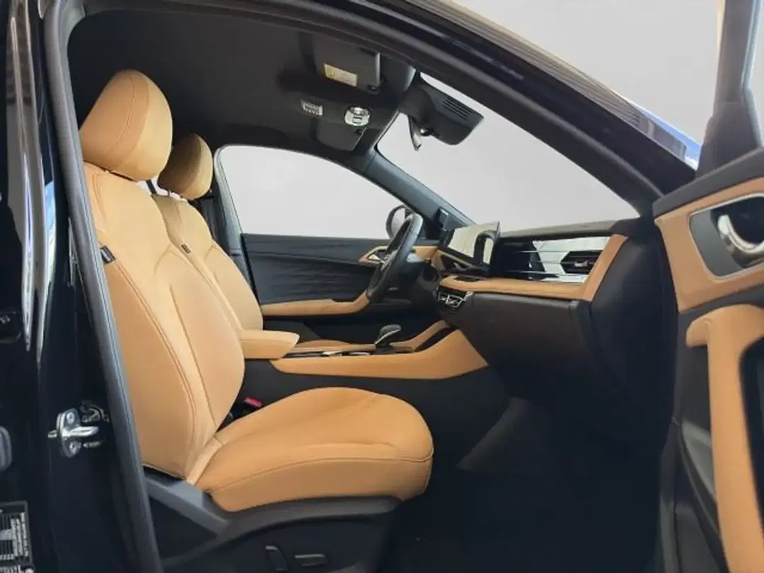 MG HS PHEV Luxury - Thumbnail 4