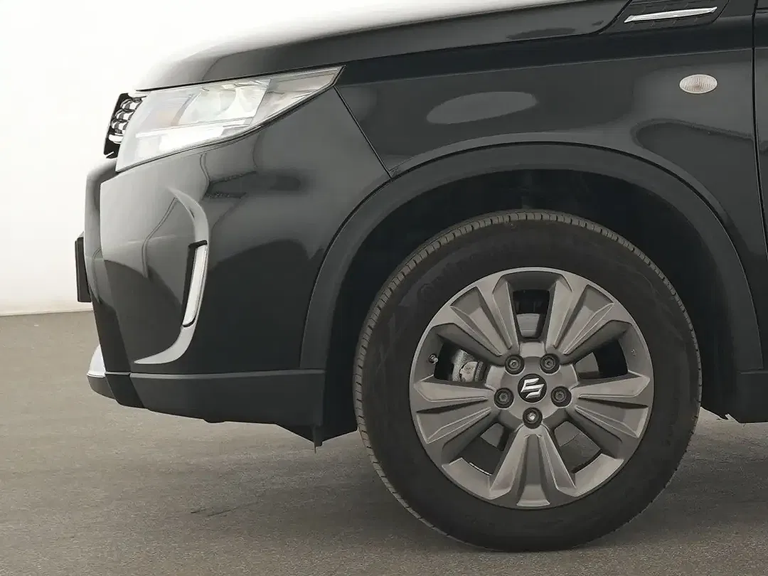 Suzuki Vitara Club - foto 11
