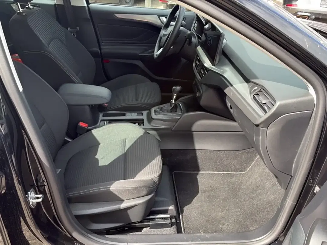 Ford Focus Titanium - Thumbnail 12