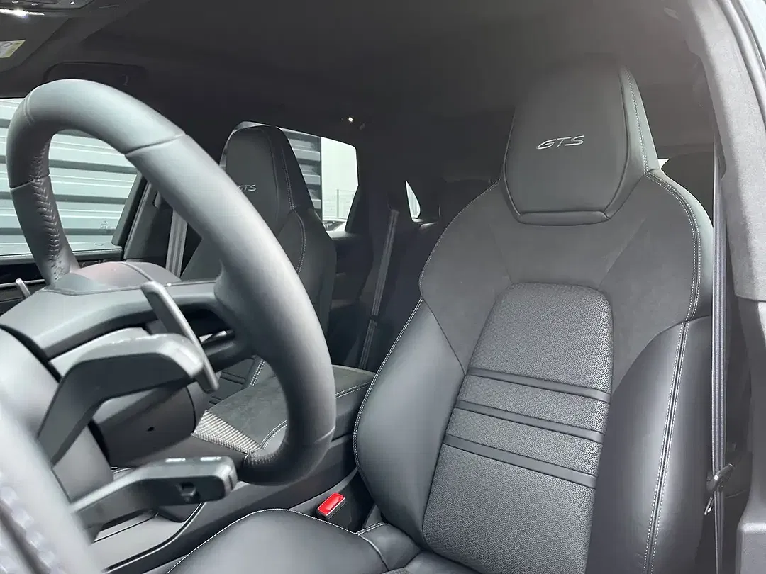 Porsche Cayenne Sport Chrono GTS - Thumbnail 5