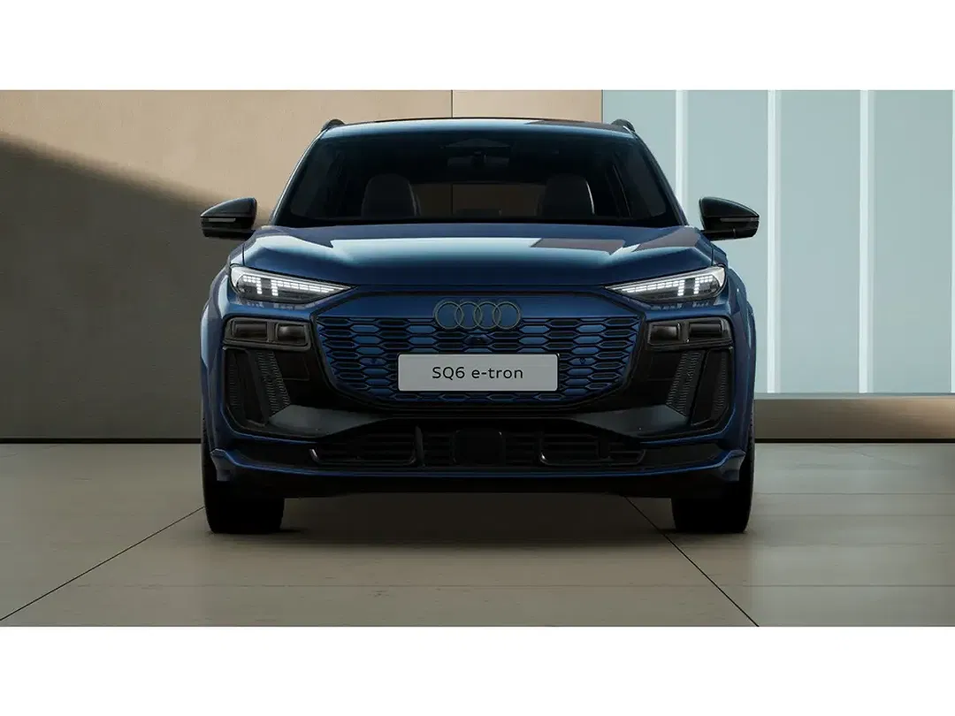 Audi SQ6 e-tron Matrix LED - Thumbnail 4